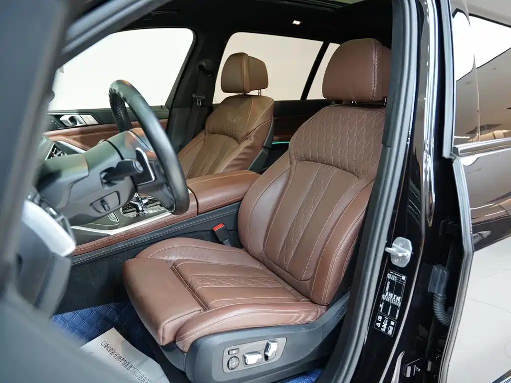 BMW BMW X7 2020 xDrive40i M Sport Package 2020 - thumbnail 21