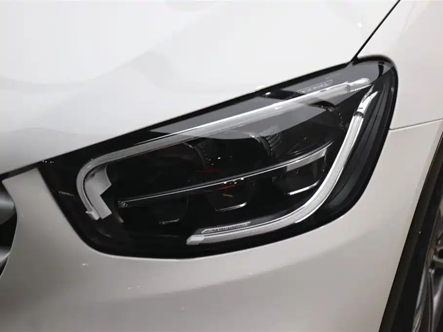 Mercedes-Benz Mercedes-Benz GLC 260 L 4MATIC Dynamic 2021 - thumbnail 28