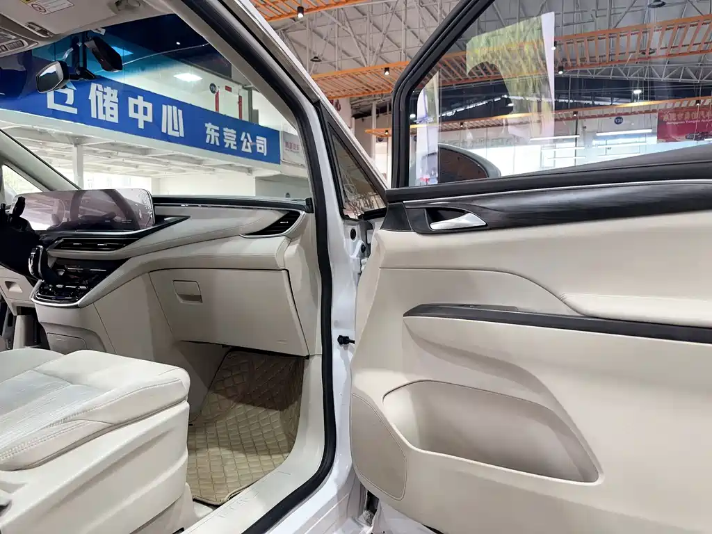 Buick Buick GL8 2022 ES Land Business Class 653T Comfort 2021 - thumbnail 5