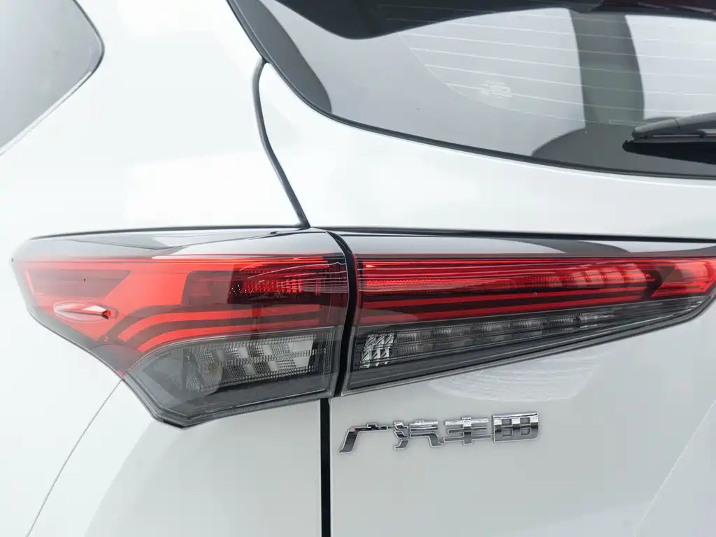 Toyota 2024 Highlander 2.5L HEV FWD Elite 7-Seater 2025 - thumbnail 19