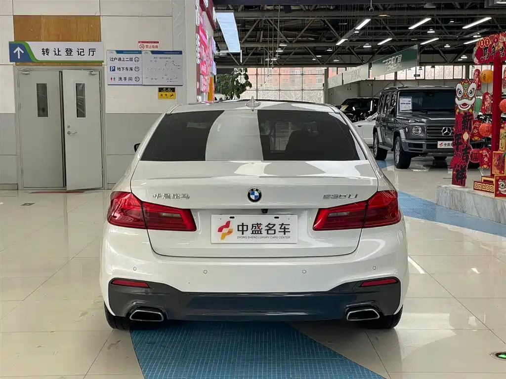 BMW BMW 5 Series 2019 Facelift 530Li Leading Edition M Sport Package 2019 - thumbnail 6