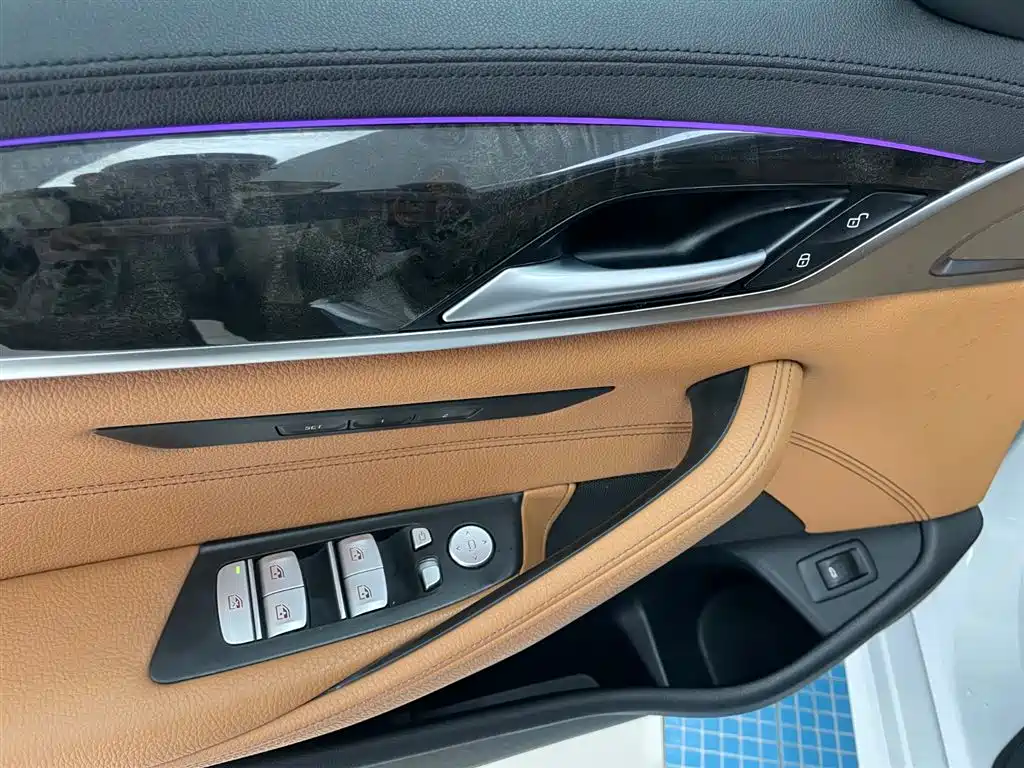 BMW BMW 5 Series 2019 Facelift 530Li Leading Edition M Sport Package 2019 - thumbnail 10