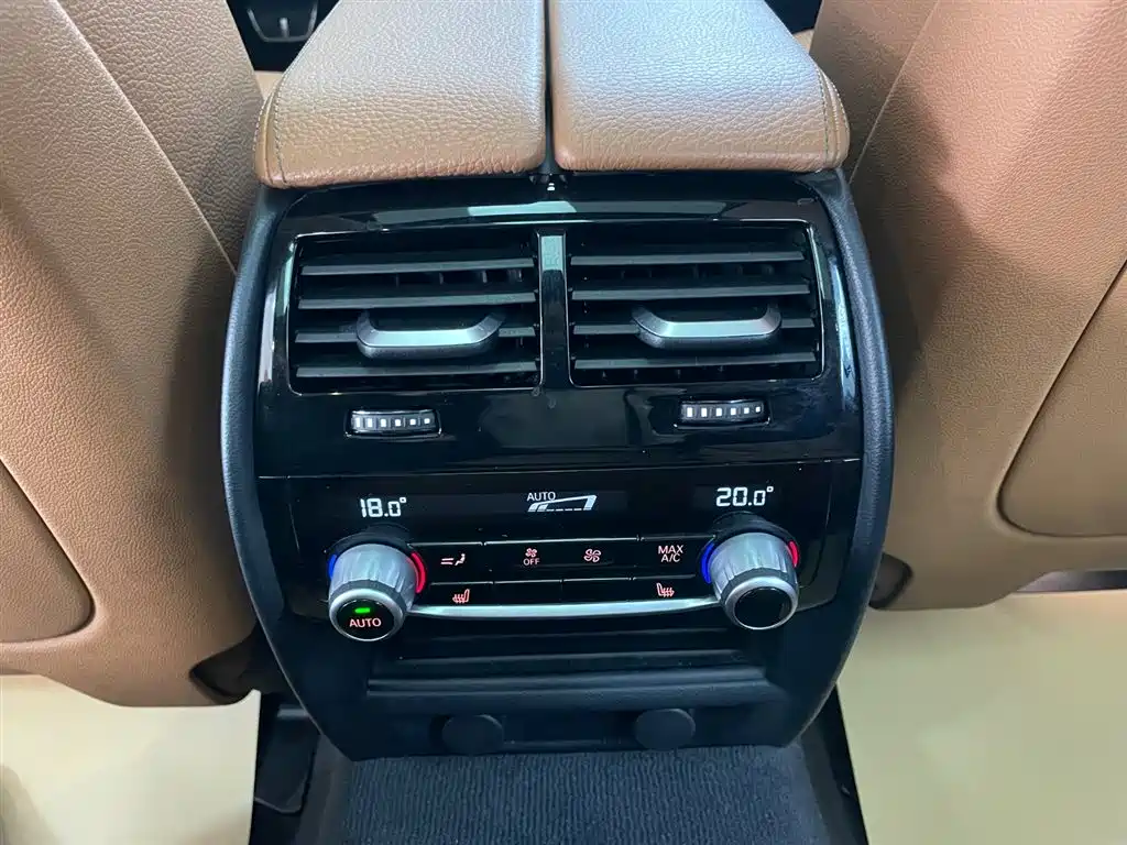 BMW BMW 5 Series 2019 Facelift 530Li Leading Edition M Sport Package 2019 - thumbnail 17