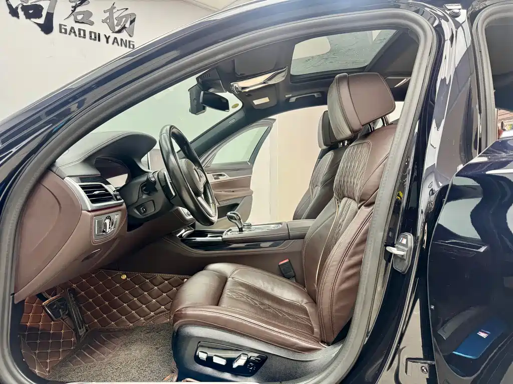 BMW 2021 BMW 7 Series 730Li M Sport Package 2021 - thumbnail 6