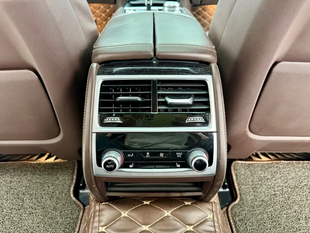BMW 2021 BMW 7 Series 730Li M Sport Package 2021 - thumbnail 22