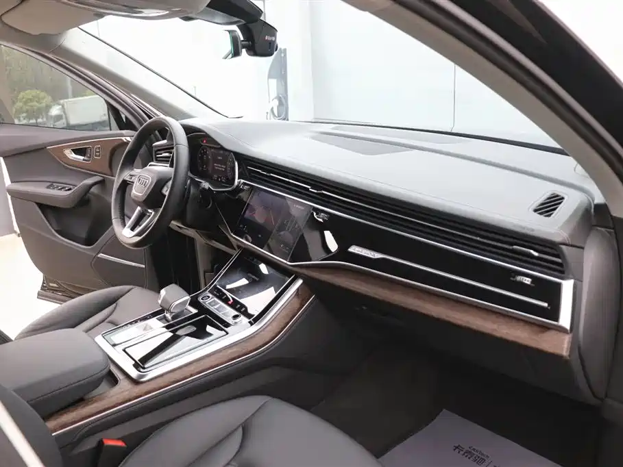 Audi Audi Q7 2023 55 TFSI quattro S line 2023 - thumbnail 23