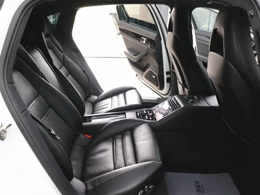 Porsche 2019 Porsche Panamera Executive LWB 2.9T 2019 - thumbnail 25