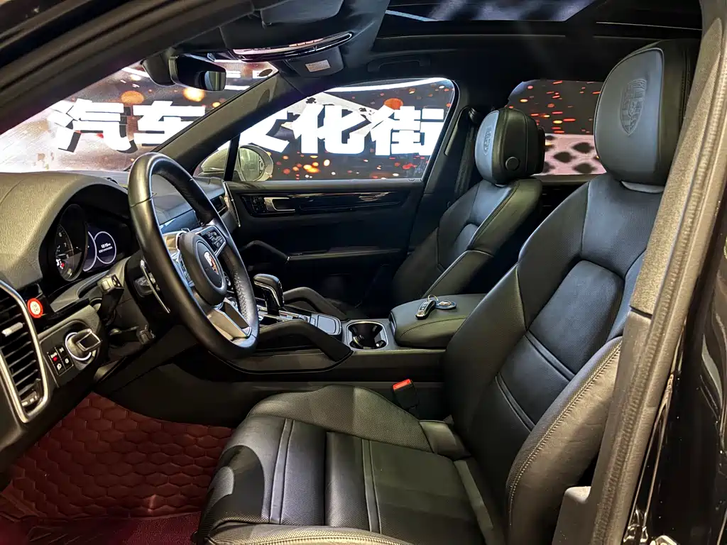Porsche Porsche Cayenne E-Hybrid 2020 - thumbnail 8