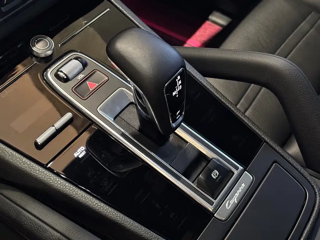 Porsche Porsche Cayenne E-Hybrid 2020 - thumbnail 11