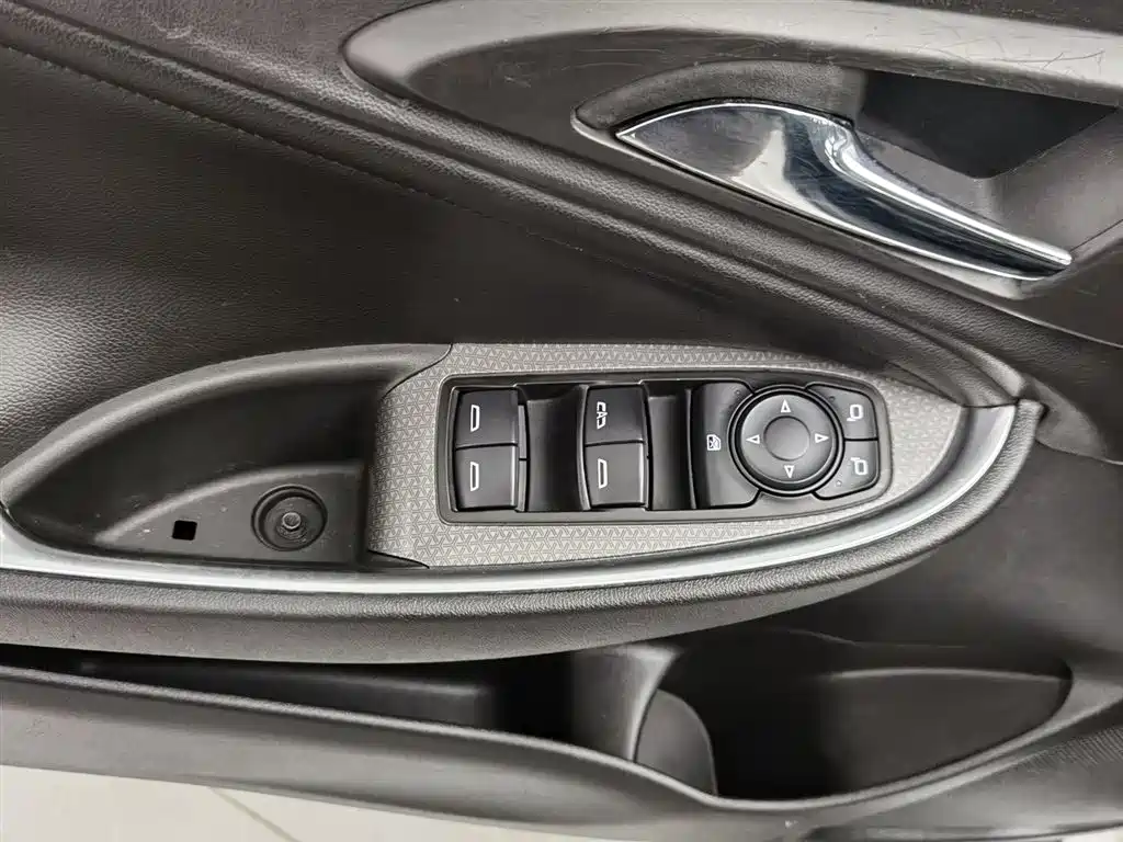 Chevrolet Chevrolet Malibu XL 2019 535T CVT 2019 - thumbnail 9