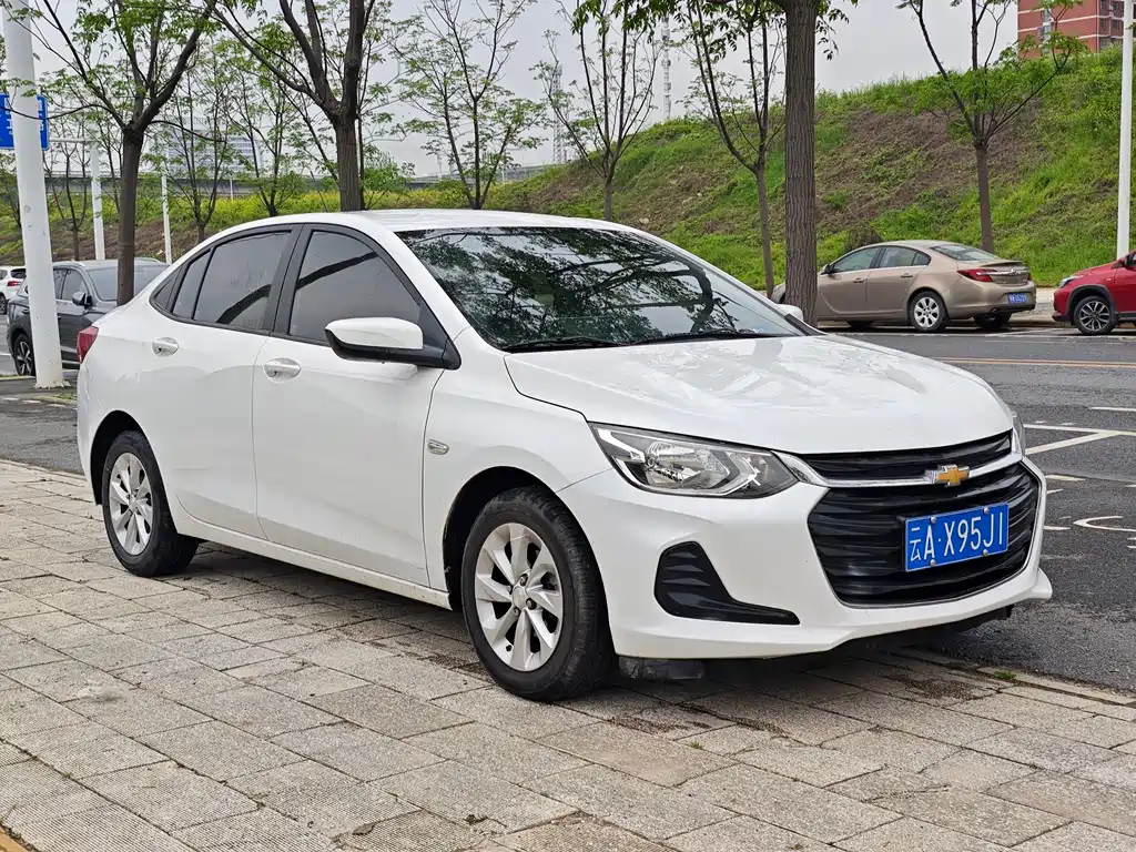 Chevrolet Chevrolet Cavalier 2022 325T Automatic Joy Edition 2022 - thumbnail 3