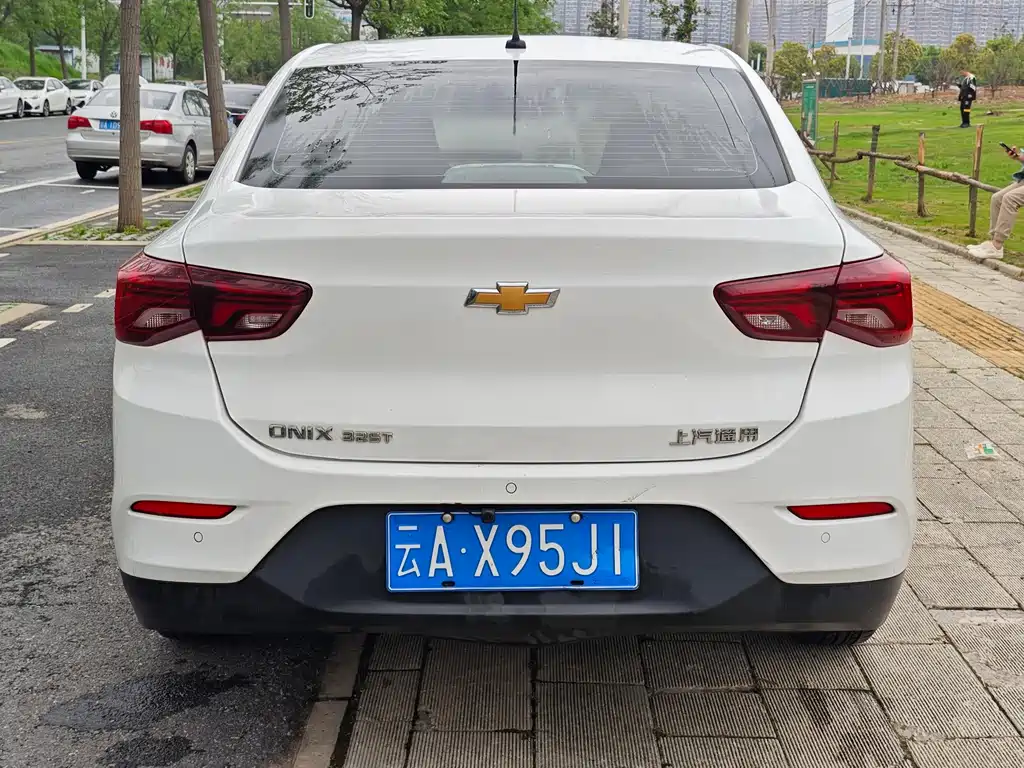 Chevrolet Chevrolet Cavalier 2022 325T Automatic Joy Edition 2022 - thumbnail 8