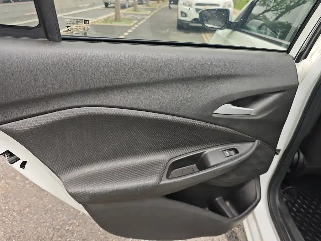 Chevrolet Chevrolet Cavalier 2022 325T Automatic Joy Edition 2022 - thumbnail 10