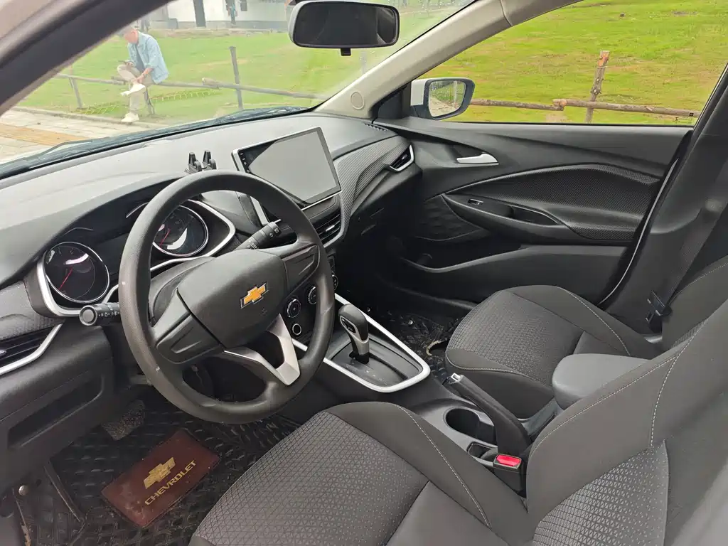 Chevrolet Chevrolet Cavalier 2022 325T Automatic Joy Edition 2022 - thumbnail 17