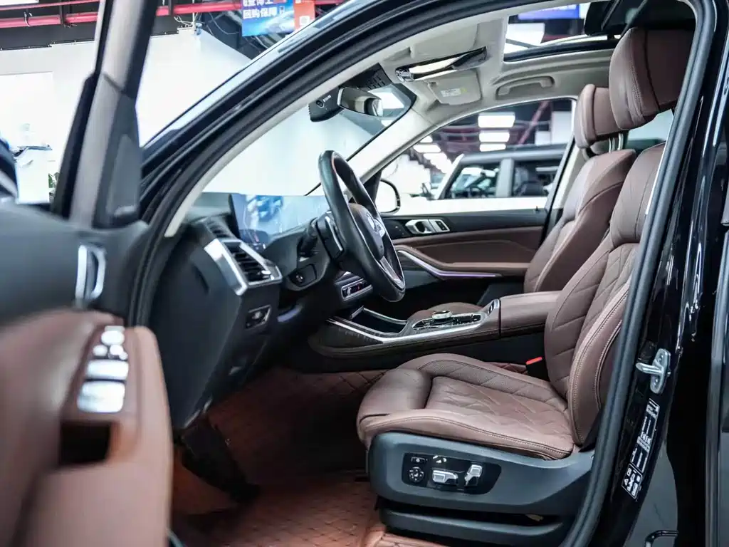 BMW BMW X7 2023 xDrive40i Leading Edition Luxury Package 2023 - thumbnail 10