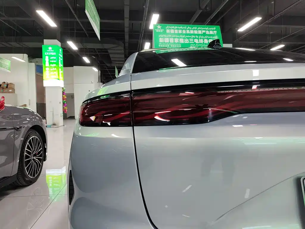 BYD BYD Han L 2025 EV AWD LiDAR Flagship Edition 2025 - thumbnail 18