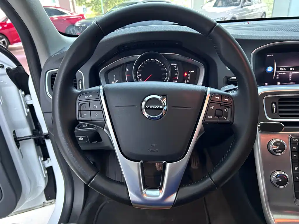 Volvo Volvo S60L T3 2018 - thumbnail 16