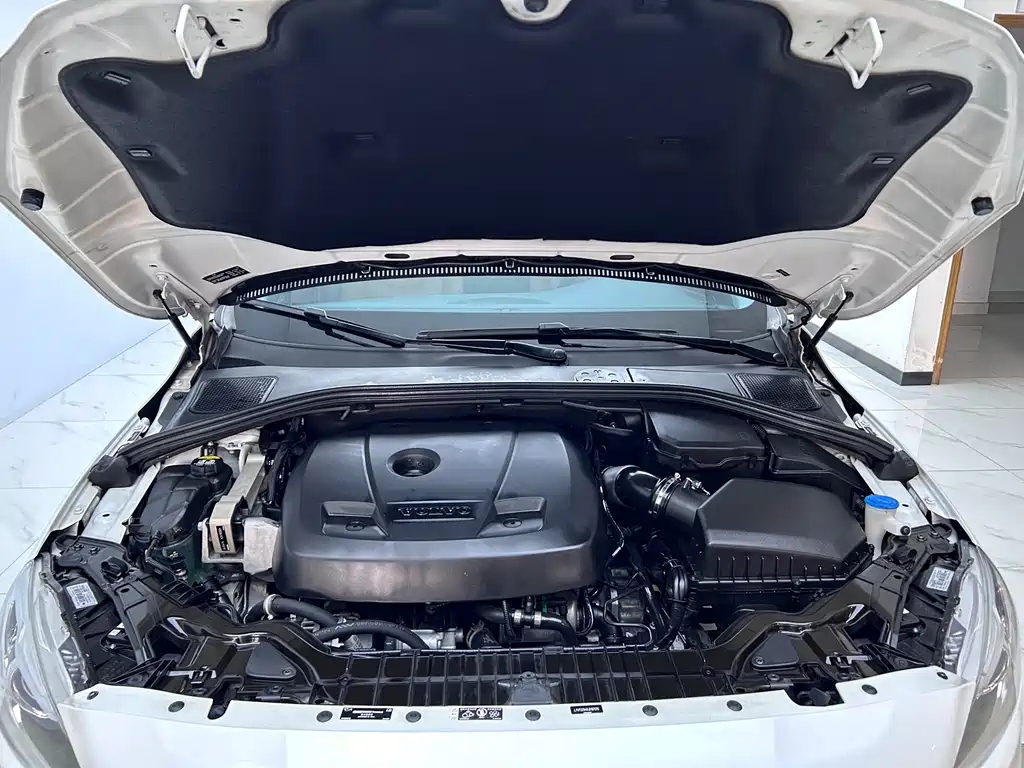 Volvo Volvo S60L T3 2018 - thumbnail 24