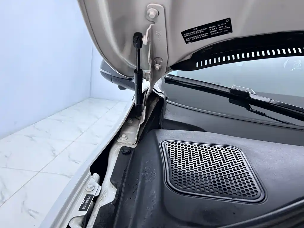 Volvo Volvo S60L T3 2018 - thumbnail 26