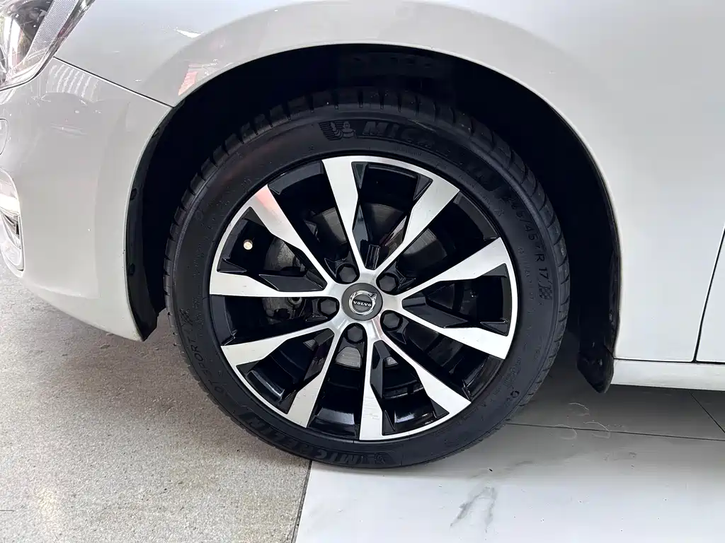 Volvo Volvo S60L T3 2018 - thumbnail 28