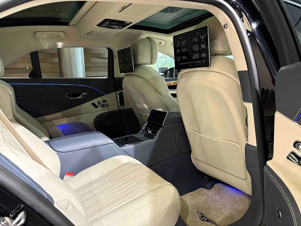 Bentley Bentley Flying Spur 2023 4.0T V8 Azure Edition 2024 - thumbnail 20