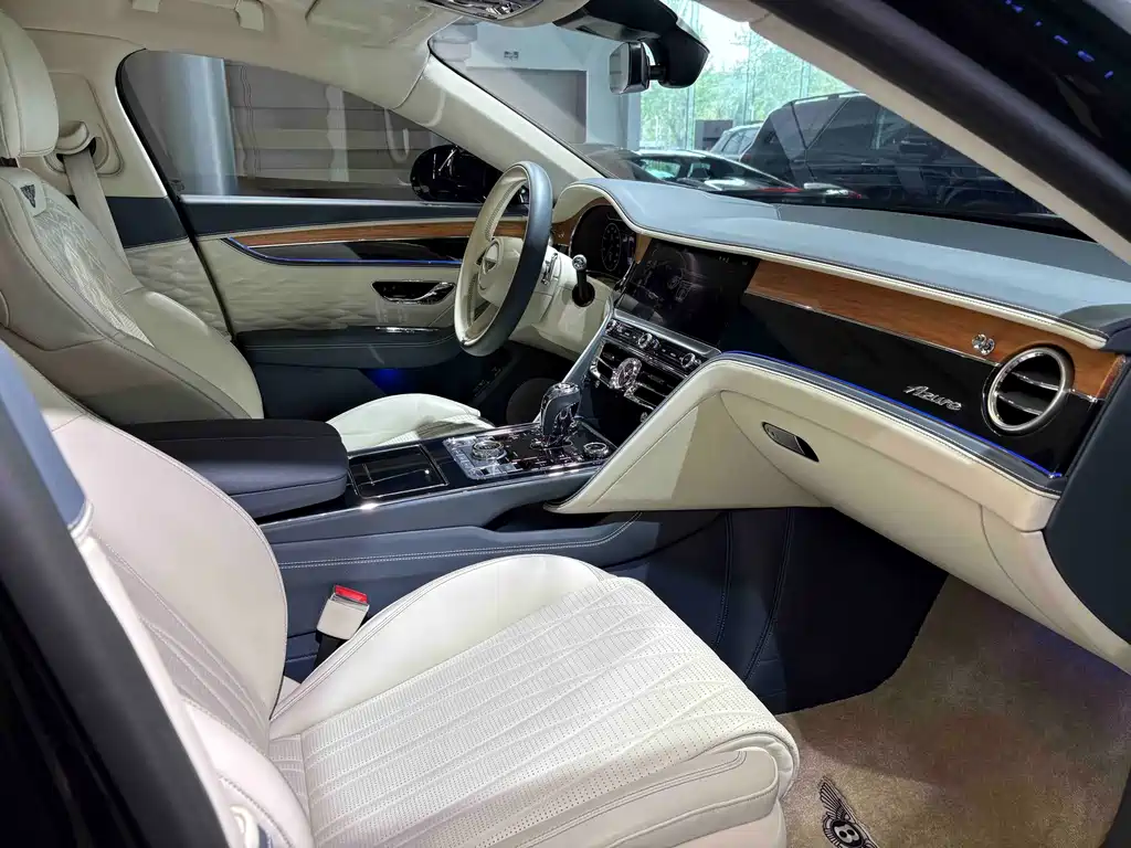 Bentley Bentley Flying Spur 2023 4.0T V8 Azure Edition 2024 - thumbnail 25