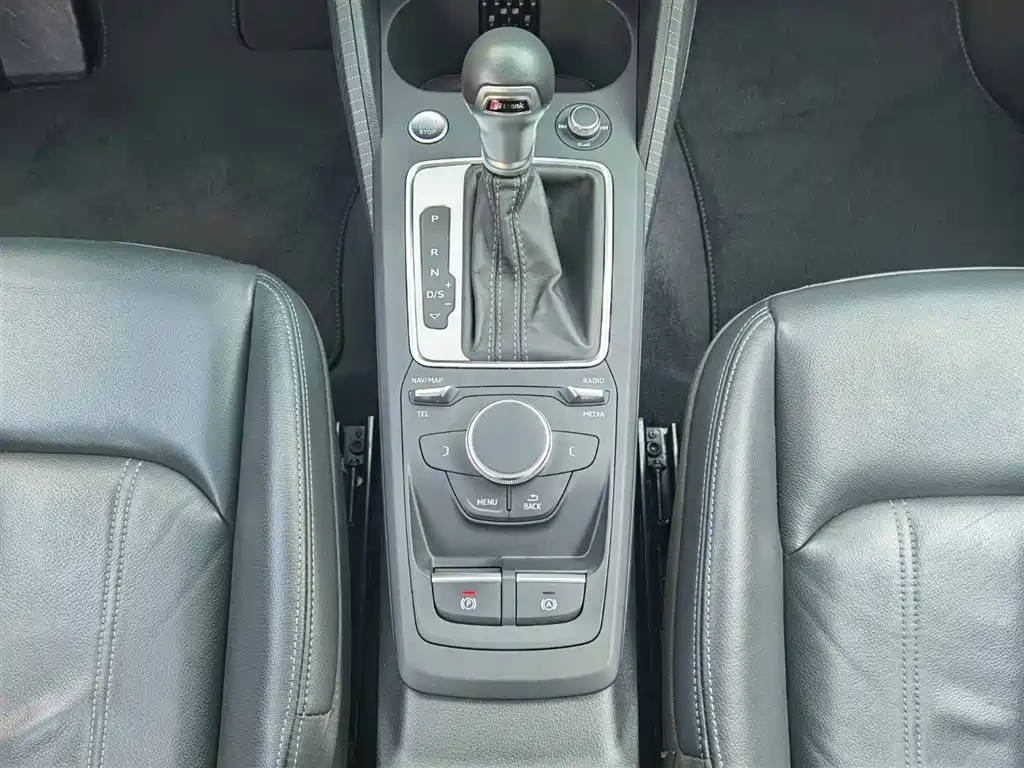 Audi Audi Q2L 2023 35 TFSI Fashion Dynamic 2024 - thumbnail 17