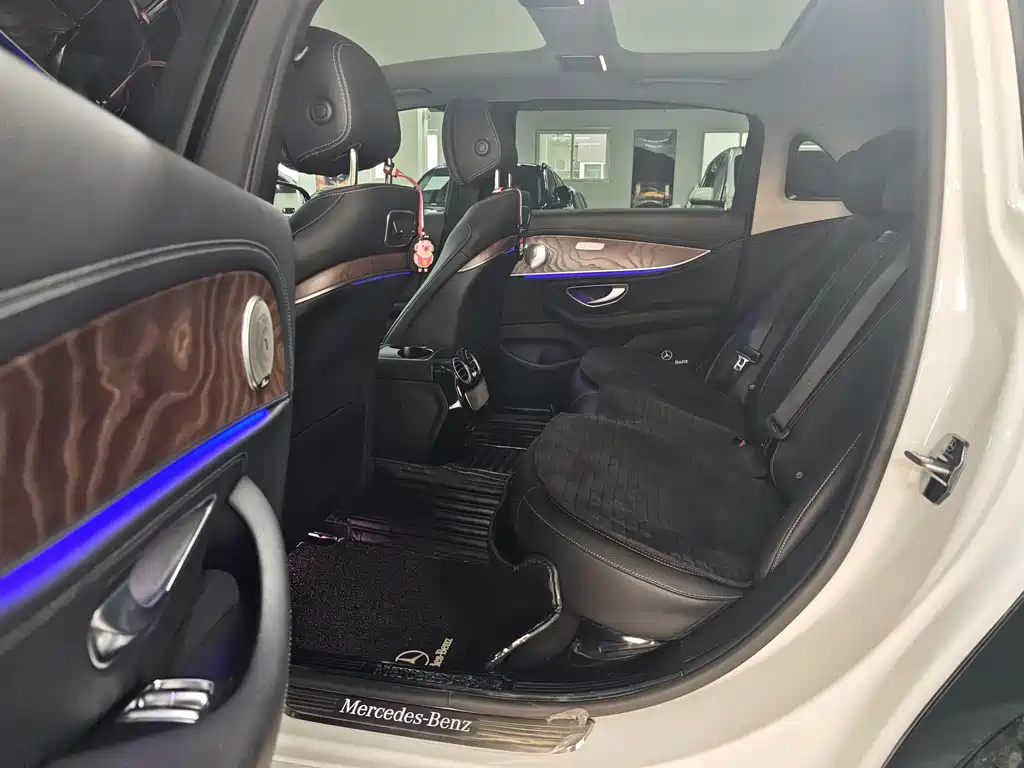 Mercedes-Benz Mercedes-Benz E-Class 2020 Facelift E 300 L Fashion Edition 2020 - thumbnail 15