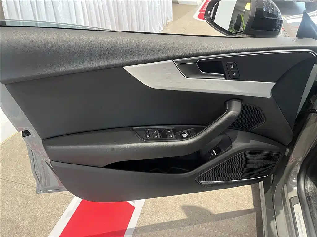 Audi Audi A5 Sportback 45 TFSI quattro 2022 - thumbnail 15