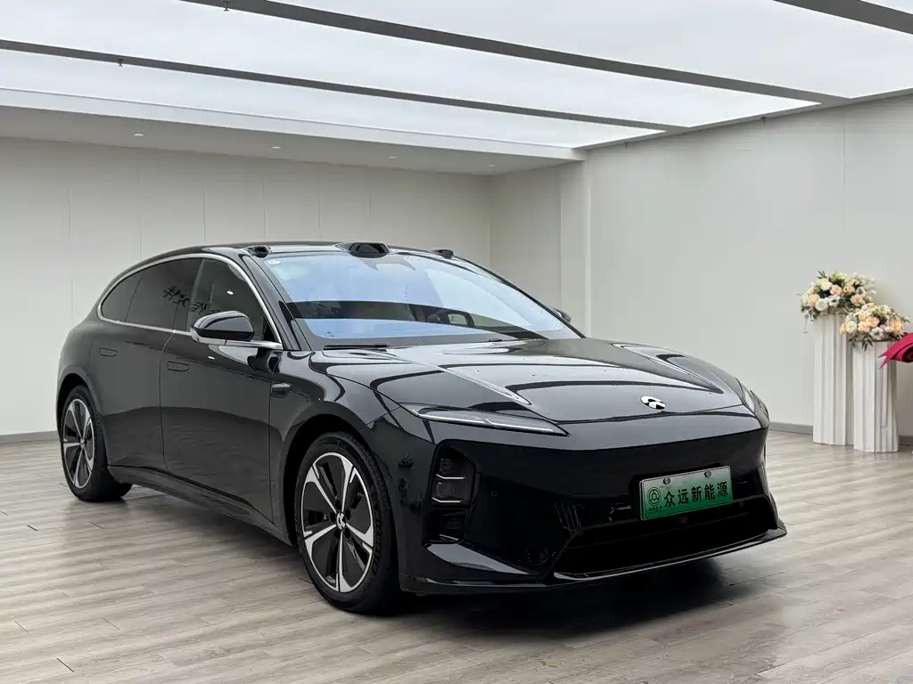 NIO NIO ET5T 2025 100kWh Touring 2025 - thumbnail 3