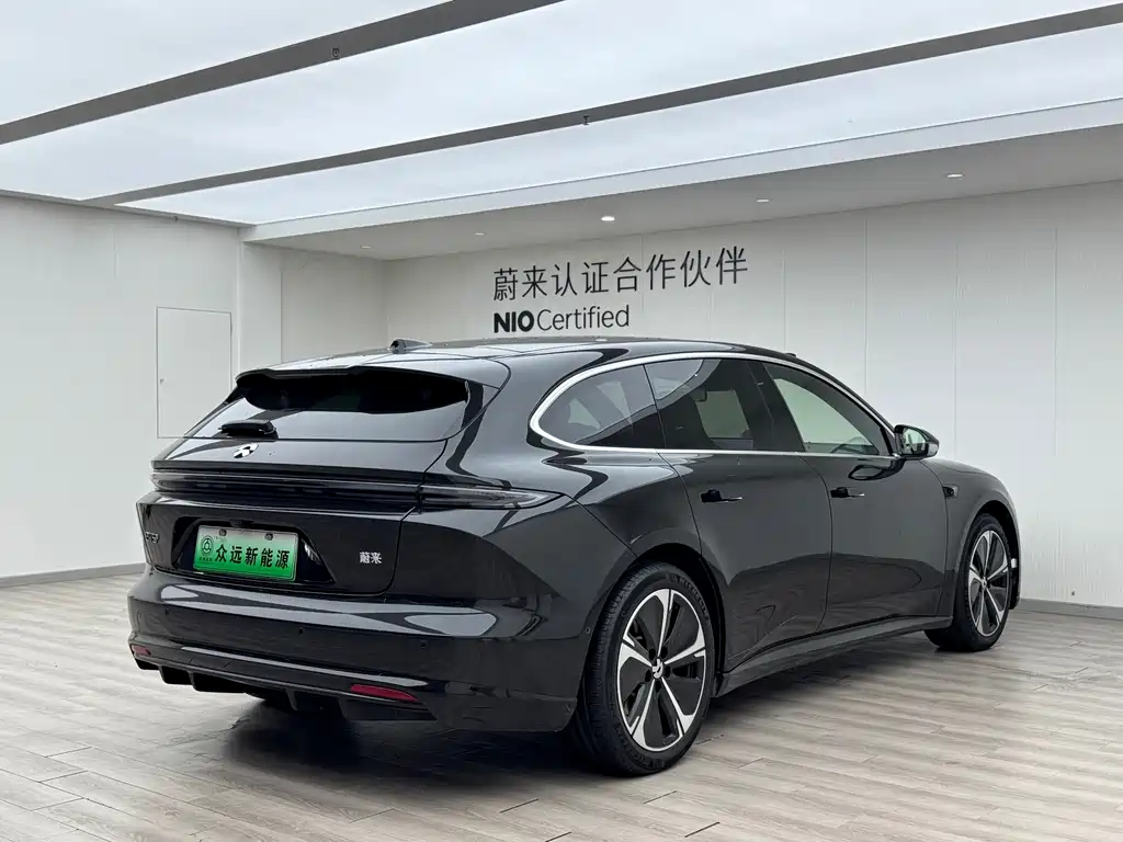 NIO NIO ET5T 2025 100kWh Touring 2025 - thumbnail 4
