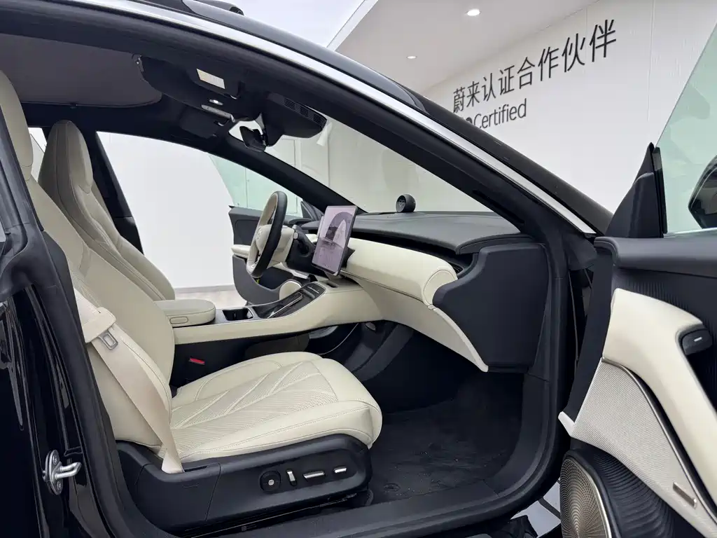 NIO NIO ET5T 2025 100kWh Touring 2025 - thumbnail 9