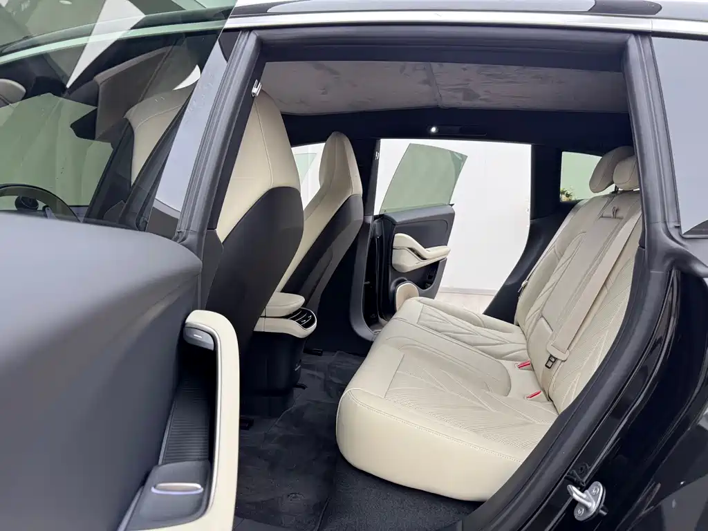 NIO NIO ET5T 2025 100kWh Touring 2025 - thumbnail 14