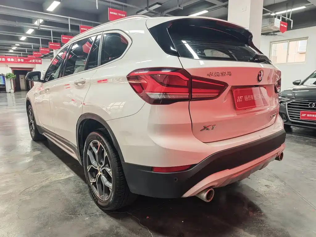 BMW BMW X1 2021 sDrive20Li Prestige 2021 - thumbnail 14