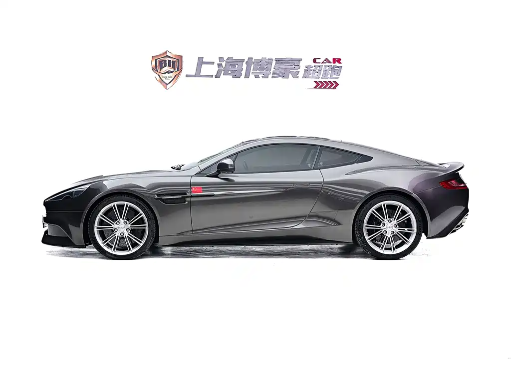 Aston Martin Aston Martin Vanquish 2013 6.0L Standard 2016 - thumbnail 3