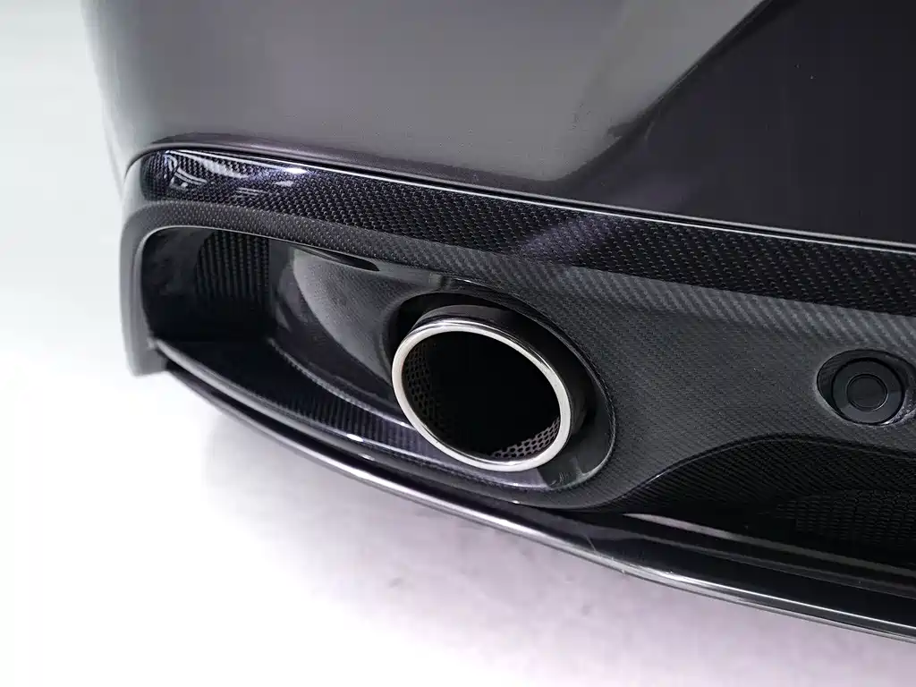 Aston Martin Aston Martin Vanquish 2013 6.0L Standard 2016 - thumbnail 7