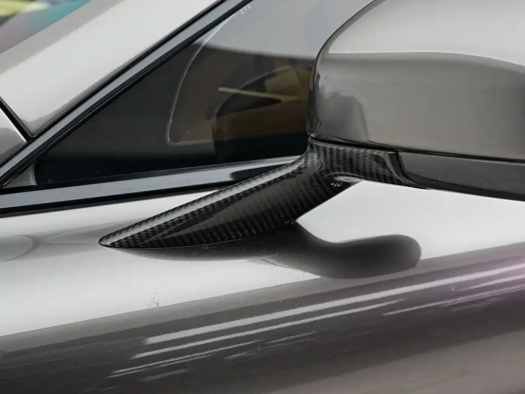 Aston Martin Aston Martin Vanquish 2013 6.0L Standard 2016 - thumbnail 12