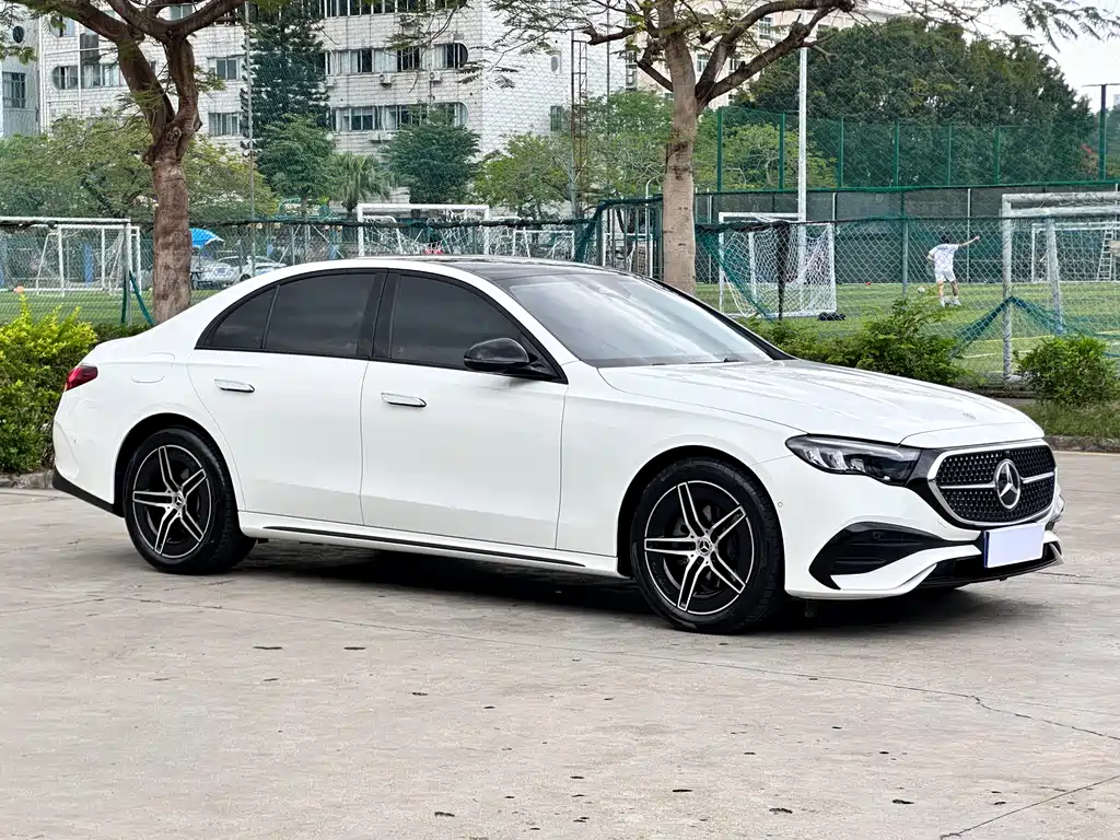 Mercedes-Benz Mercedes-Benz E-Class (Import) 2025 E 260 Sport 2024 - thumbnail 2