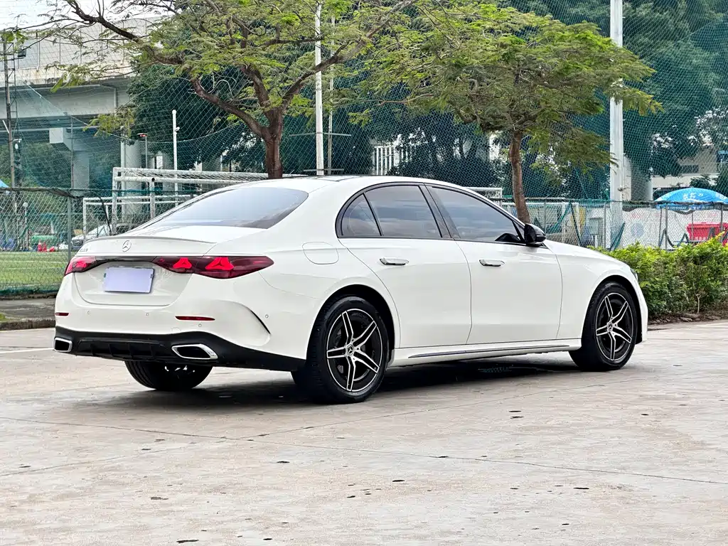Mercedes-Benz Mercedes-Benz E-Class (Import) 2025 E 260 Sport 2024 - thumbnail 4