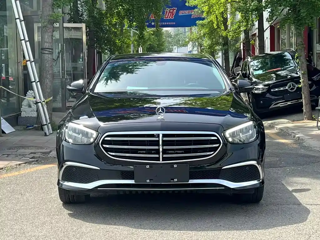 Mercedes-Benz Mercedes-Benz E-Class 2022 E 300 L Luxury Edition 2022 - thumbnail 2