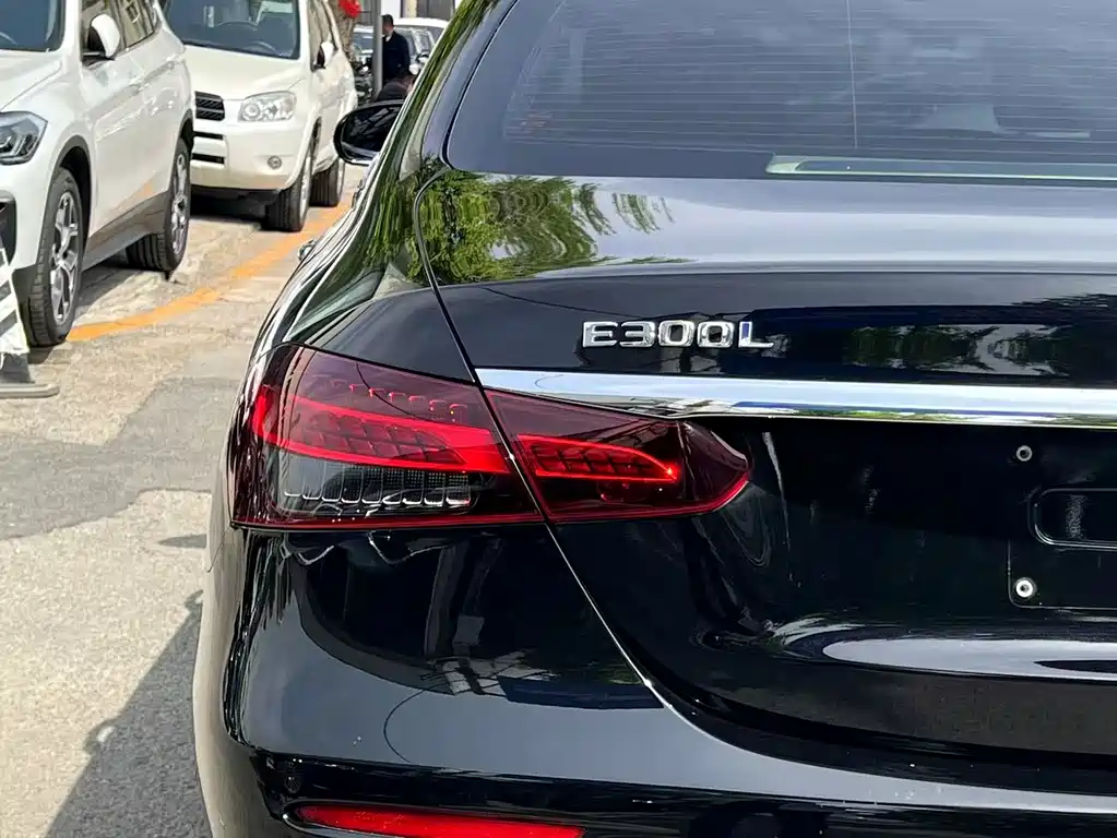 Mercedes-Benz Mercedes-Benz E-Class 2022 E 300 L Luxury Edition 2022 - thumbnail 10