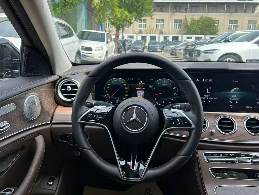 Mercedes-Benz Mercedes-Benz E-Class 2022 E 300 L Luxury Edition 2022 - thumbnail 24