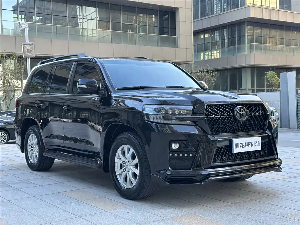 Toyota Land Cruiser (Import) 2020 5.7L Middle East Edition 2020 - thumbnail 12