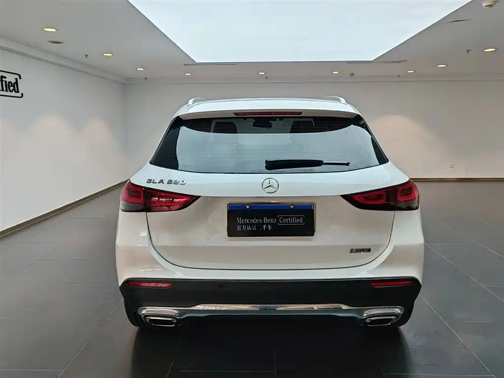 Mercedes-Benz Mercedes-Benz GLA 2023 GLA 220 2023 - thumbnail 4