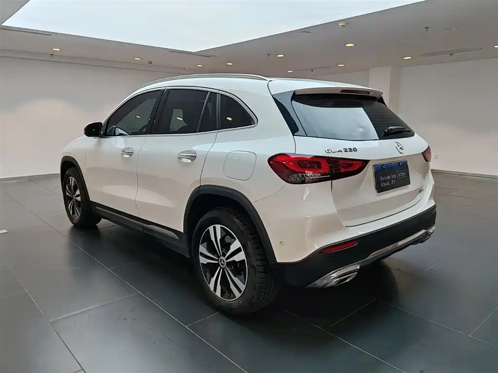 Mercedes-Benz Mercedes-Benz GLA 2023 GLA 220 2023 - thumbnail 5