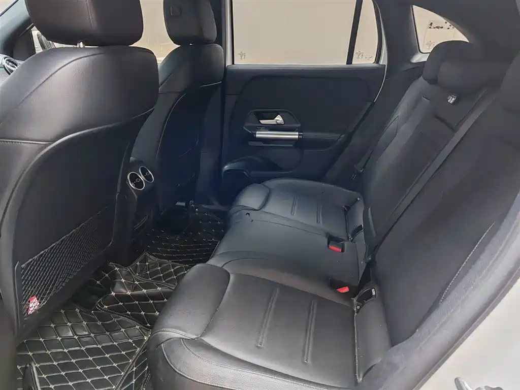 Mercedes-Benz Mercedes-Benz GLA 2023 GLA 220 2023 - thumbnail 15