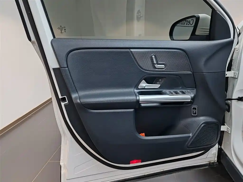 Mercedes-Benz Mercedes-Benz GLA 2023 GLA 220 2023 - thumbnail 16