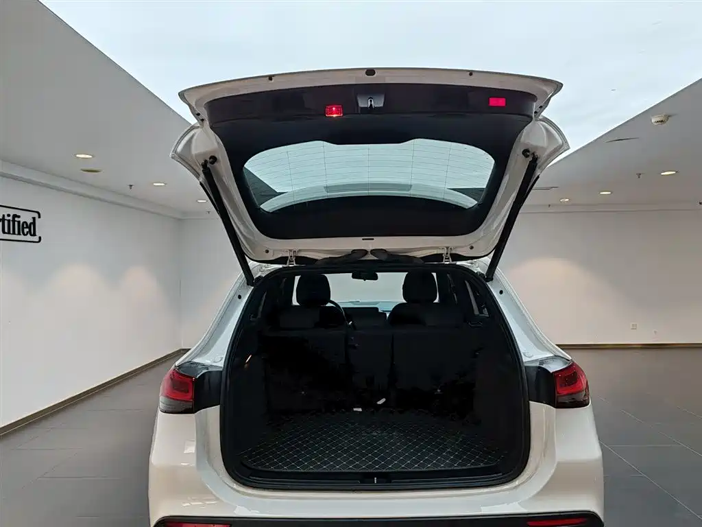 Mercedes-Benz Mercedes-Benz GLA 2023 GLA 220 2023 - thumbnail 18