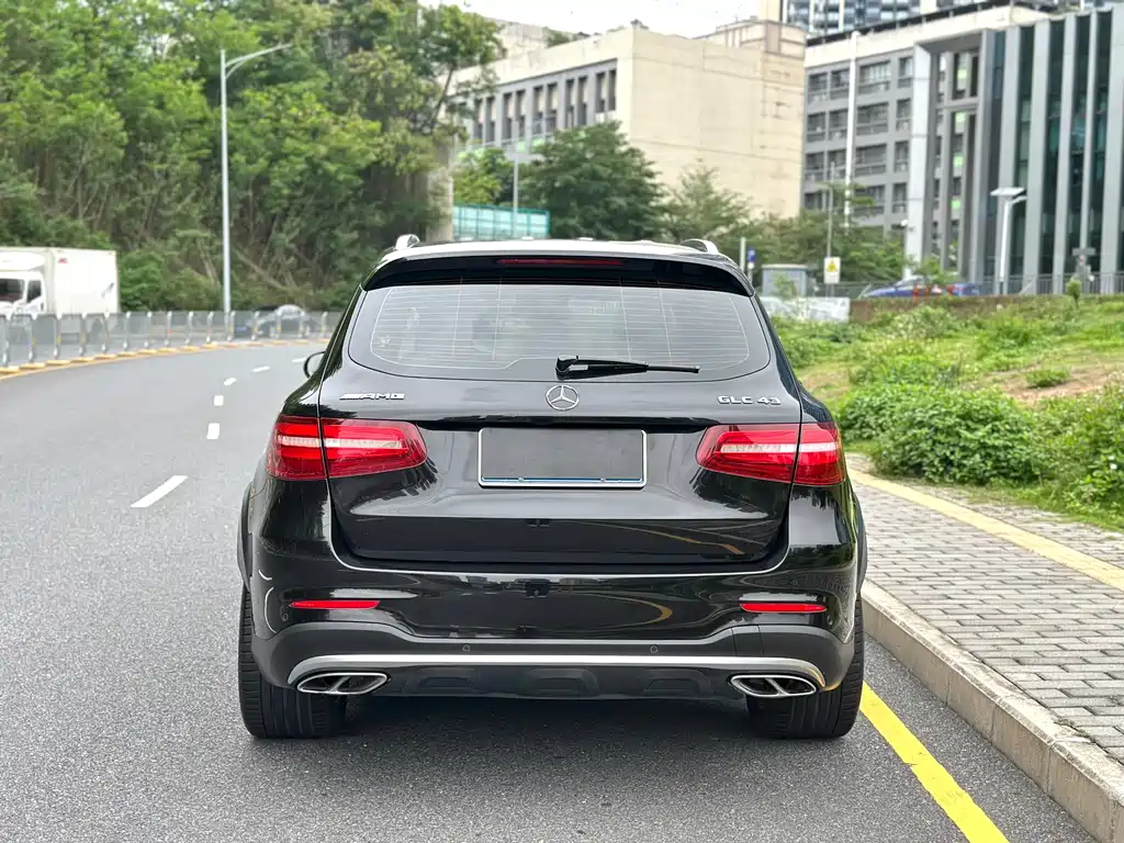 Mercedes-Benz Mercedes-AMG GLC 43 4MATIC 2018 - thumbnail 8
