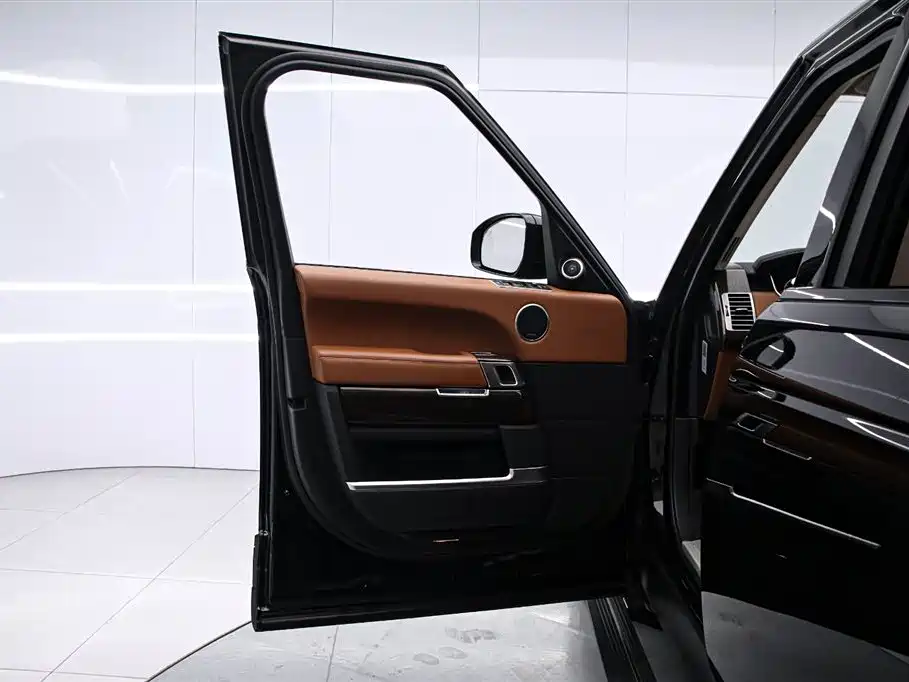 Land Rover Range Rover 2017 5.0 SC V8 Autobiography LWB 2018 - thumbnail 11